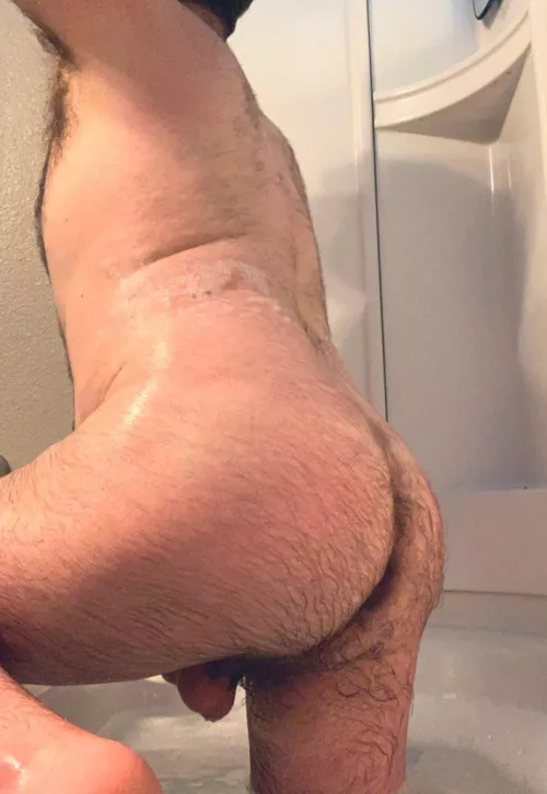 Getting out of the tub by Bottomguy55