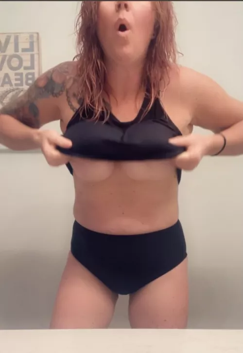 Getting ready after a beach day by SinderellaLoves