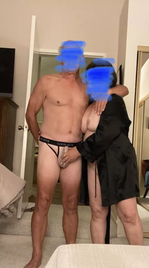 Getting ready for a night of fun. by SDBoater42