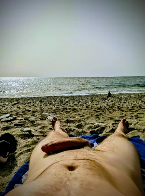 Getting ready for a swim by _land_shark_