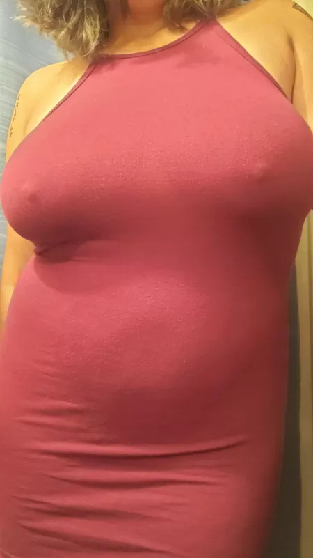 Getting ready for dinner by morenamoonshine