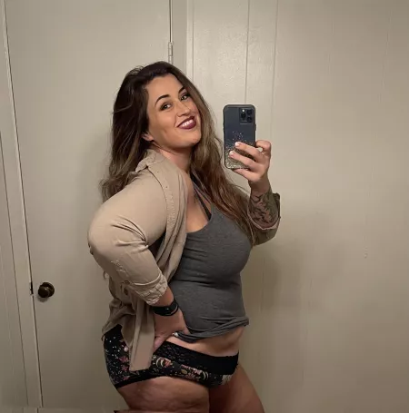 Getting ready for work, babe. What do you think? 🥰 by Extreme_Copy_4104