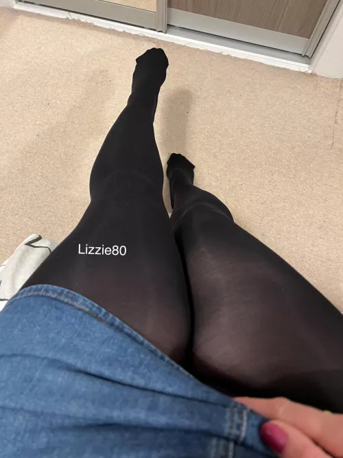 Getting ready to go to the shops and show off my legs x by 1980Lizzie80