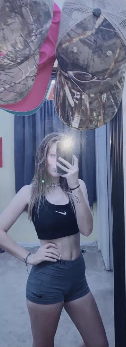 Getting ready to workout today by Tehcoxxx