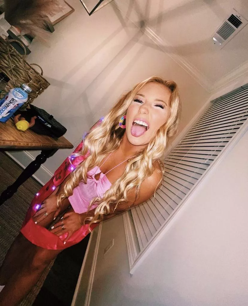 Getting sloppy posted by goonagedaydream