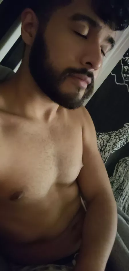 Getting up this morning was hard 😪 #latenightgaming by Stark_13_