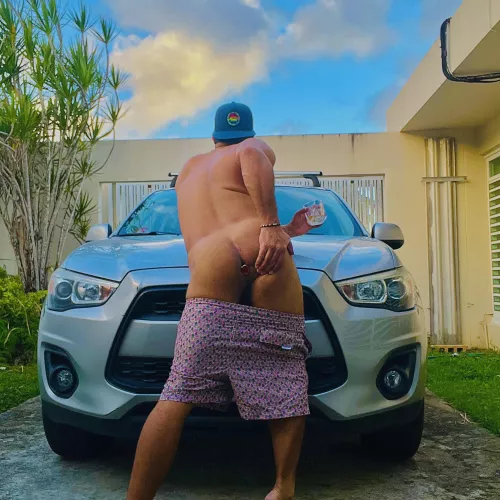 GF wants me to wear her plug, so I did by thisrican06