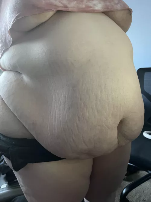 GF’s fat belly update 🐽 by Belly666