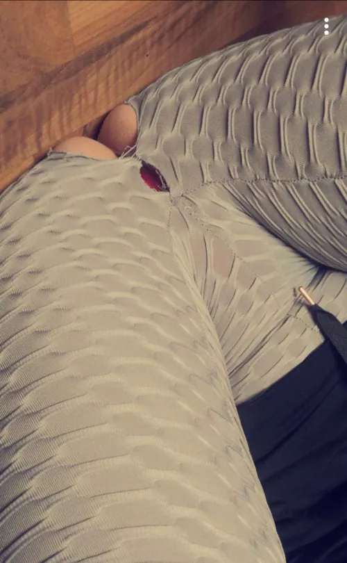 Gf's leggings ripped in the gym giving some of the guys an excellent view. She continued her session for another 20 mins like this. by cuckhubby92