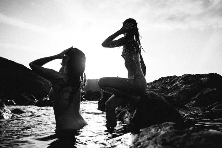 Giacobone Sara & Anita Cerri by GlamorousCuttlefish