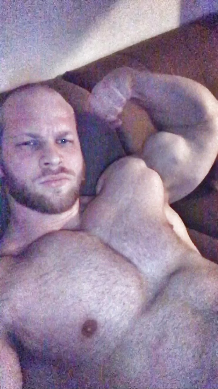 Giant In Bed posted by GermanMuscleBeast