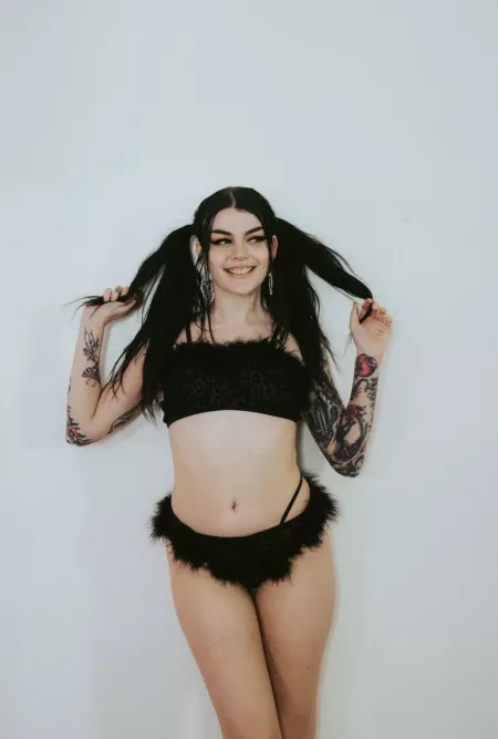 Gimme kiss 😘 by milababyxo