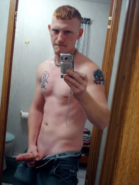 Ginger Mirror Shot (X-Post /r/hotmanflesh) by menareamazing