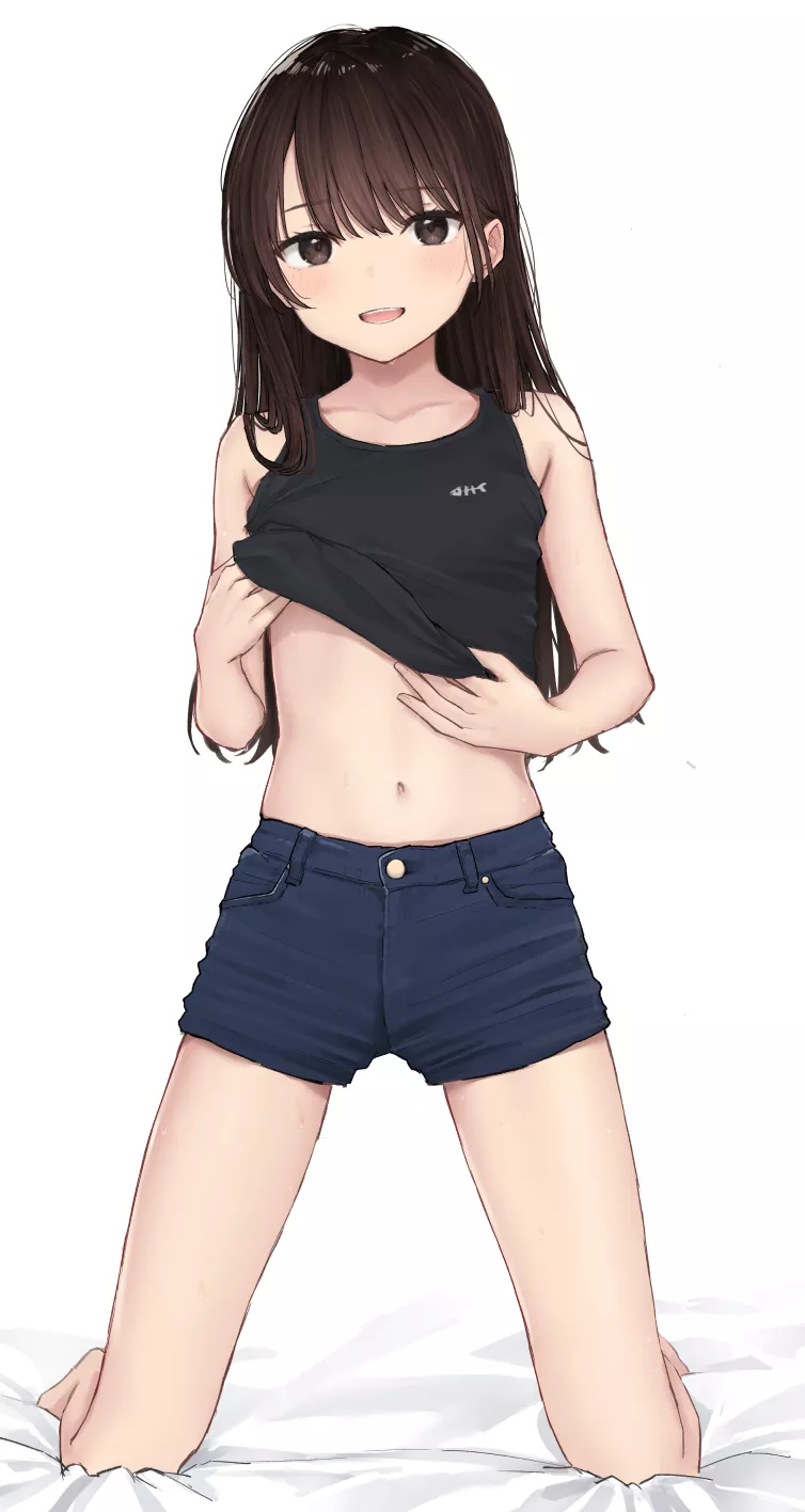 Girl in Shorts posted by sweylyn1