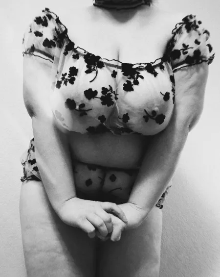 Girlfriend got some new lingerie and she’s letting me share it with you. What do you think? by RPG_Nerd7777