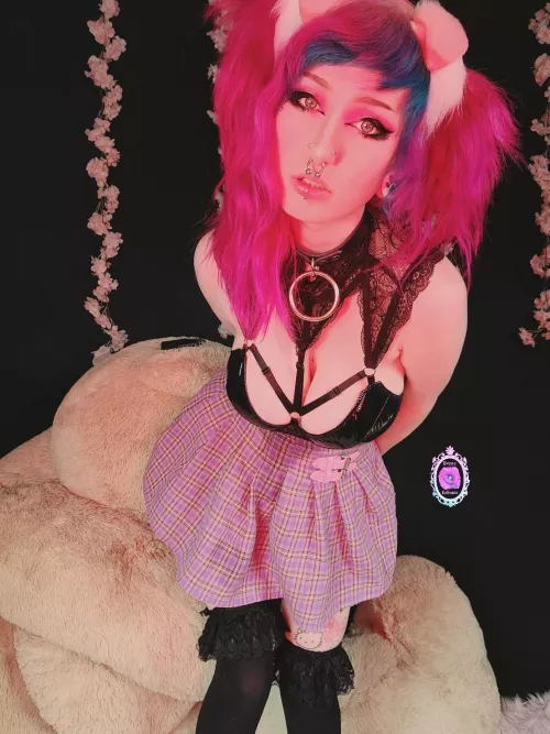 Give a puppy girl a chance?~ by poppylebeaux