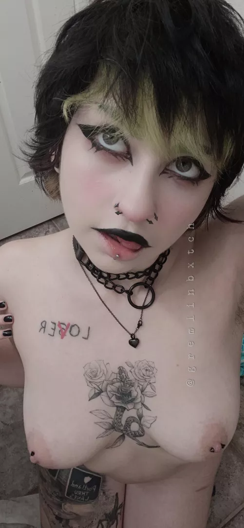 Give it to me pleaseeeeeeee by cumbunii