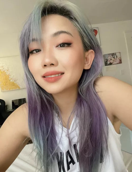 Give me a facial, please?😋 by bloo-ranger