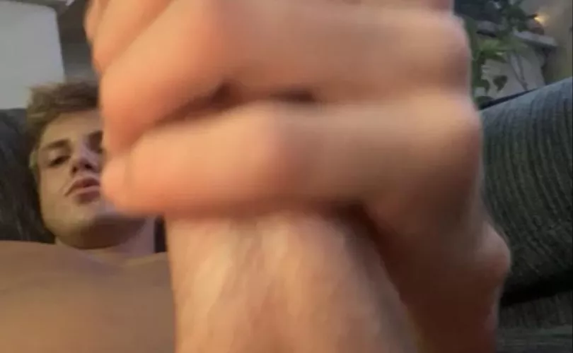 Give me a hand ? by curiouslynoah