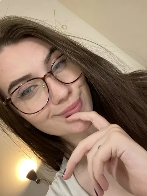 Give me a kiss! by bluebubblescb