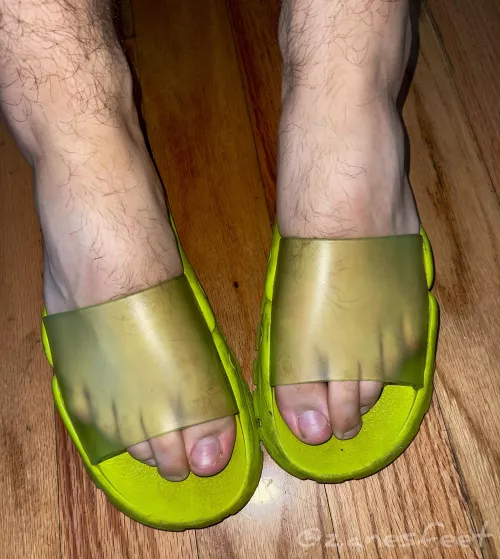 Give my big feet some attention 🩴🤤 by Zanes-Feet