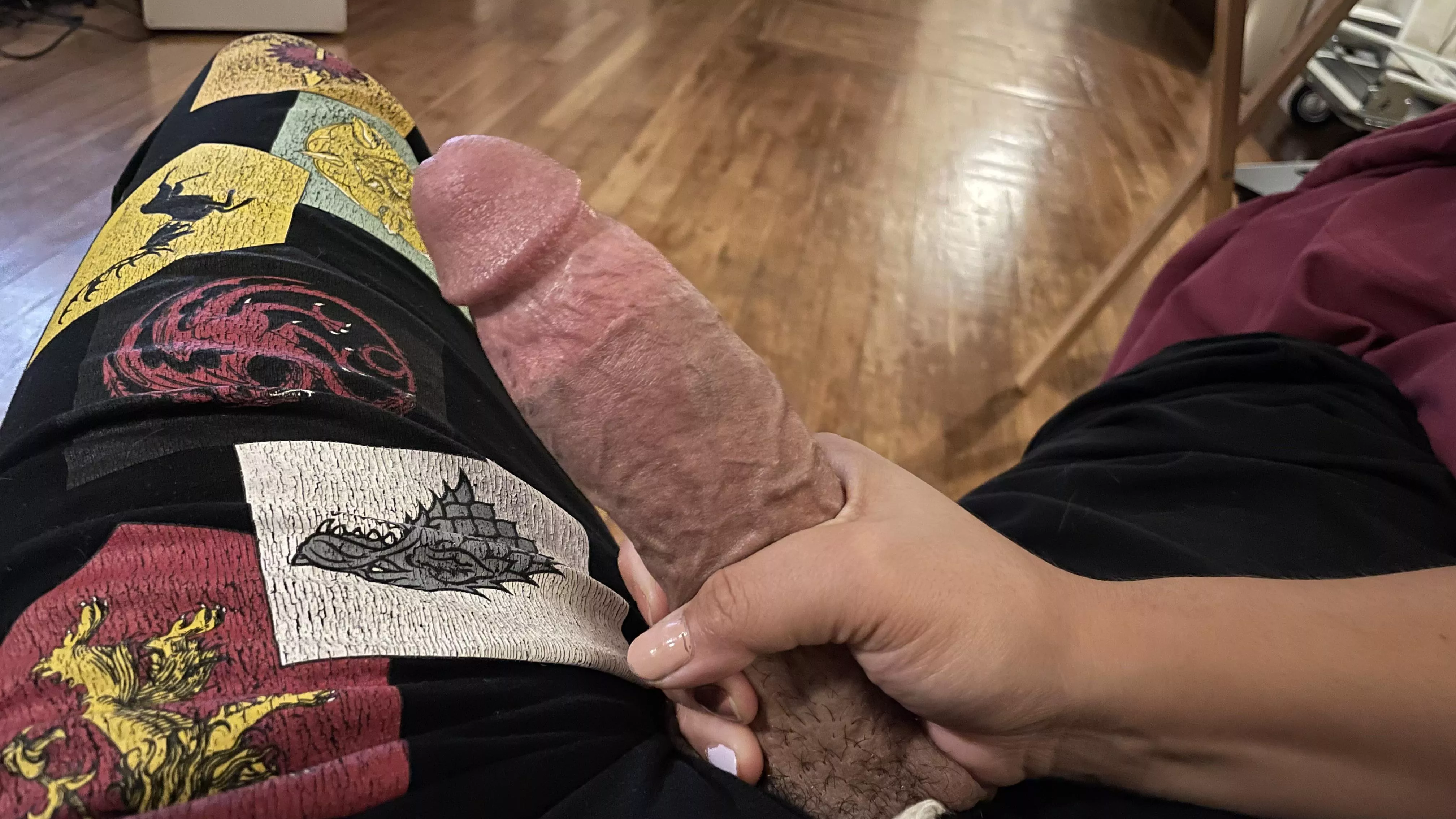 Give yourself a hand. posted by j-caramel-d-lite