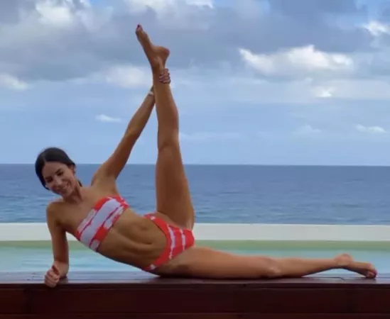 Giving hints? by herbdizzle03