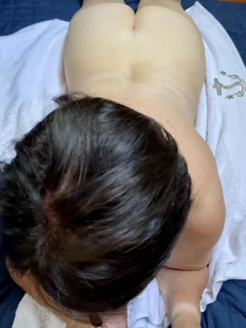 Giving my hubby a treat for taking such good pics of my body. by SDBoater42