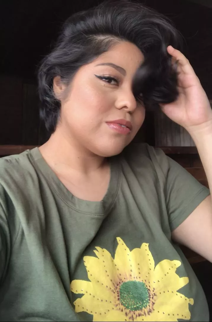 Glam Goddess 🌻 posted by mau_darling