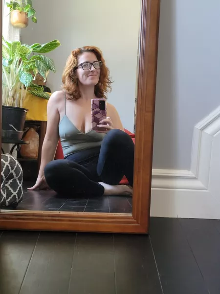 Glasses are new to me would you do the honors of cumming on them? by Daddysdirtycumkitten