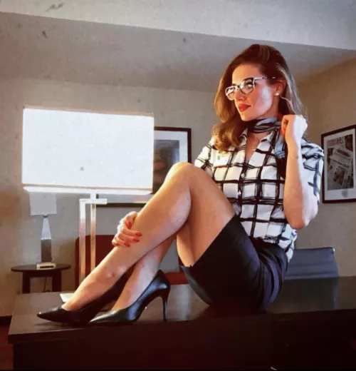 Glasses make it sexier by arrayoutofbounds