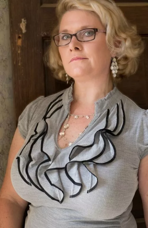 Glasses by gooningaccount