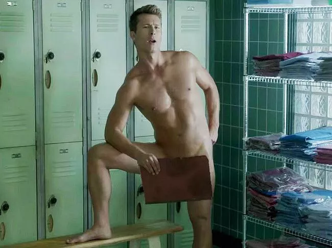 Glenn Powell nude in “Scream Queens” posted by russwriter67