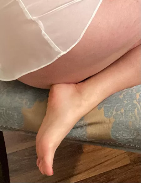 G’morning Reddit 54yo by Lynnzertart1