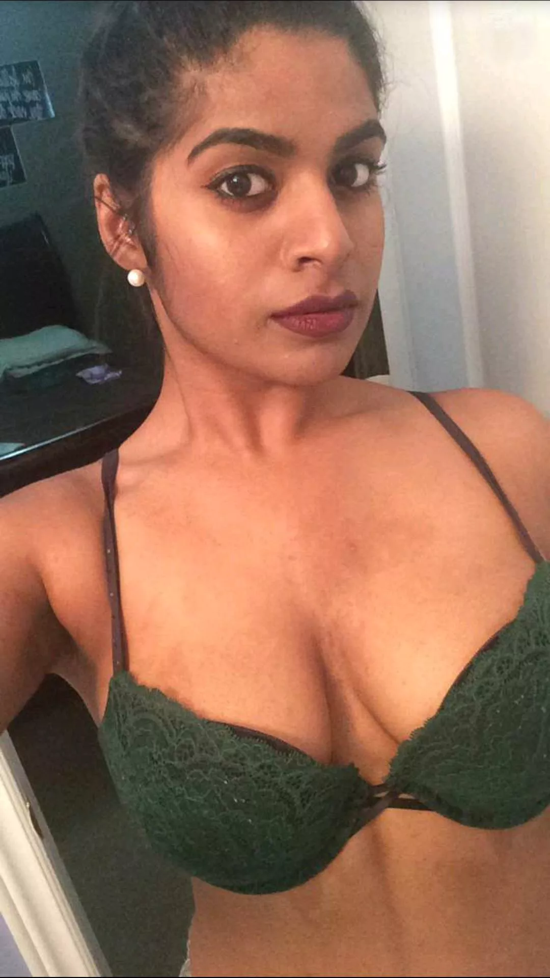 Go Green posted by sexlineblingg