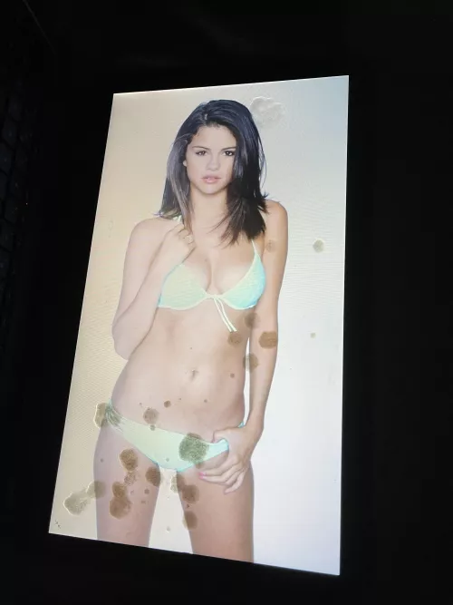 God she looks good by Janlin1