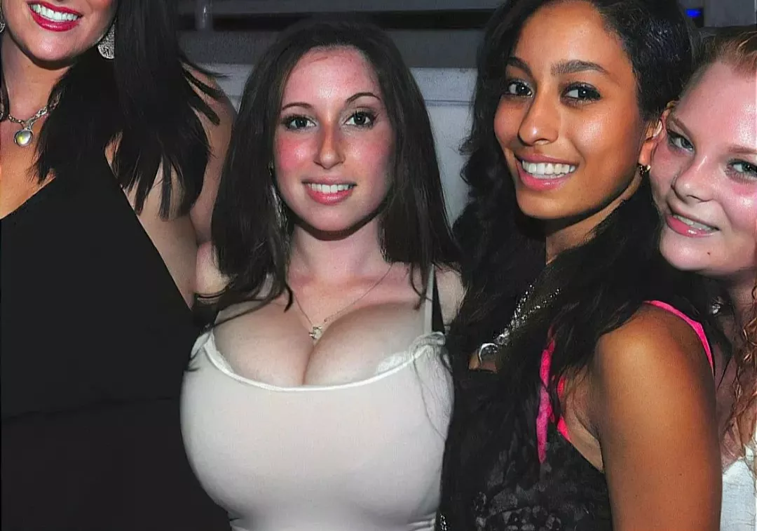 Goddess: Kayla Truskin nudes | GLAMOURHOUND.COM