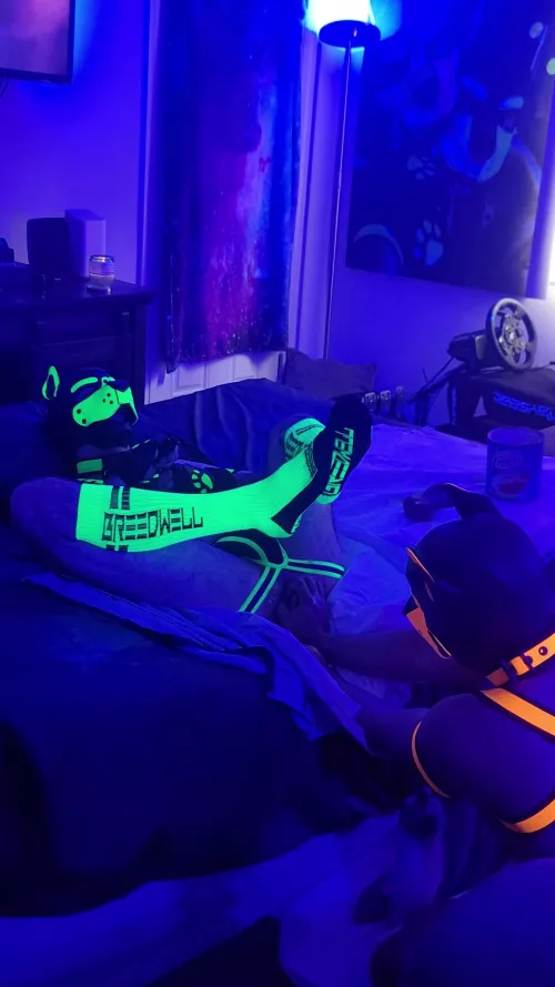 Going deeeeeeep! Woof!! by Pup_Piston