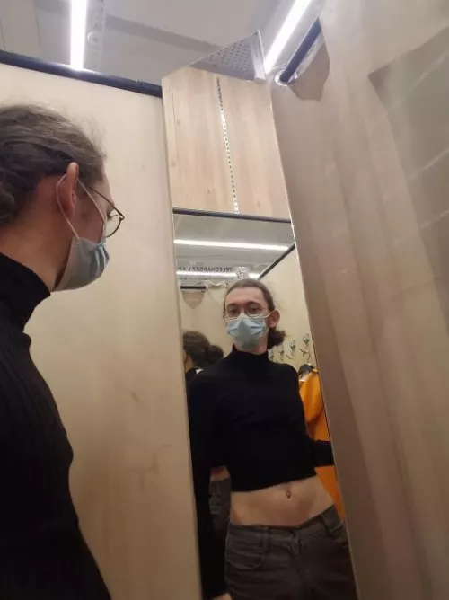 going out to buy my first crop top got me that pic God I love hip bones I hope you do too ;) by subtlealtaccount