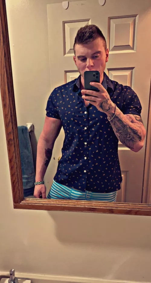 Going out to watch the game. Maybe I should keep my pants off 😉 by Tommyw230