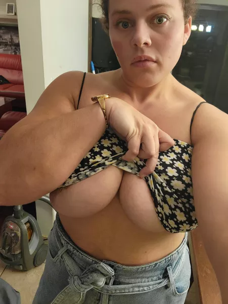 Going to a bar tonight like my outfit?? by goddesssophia1992