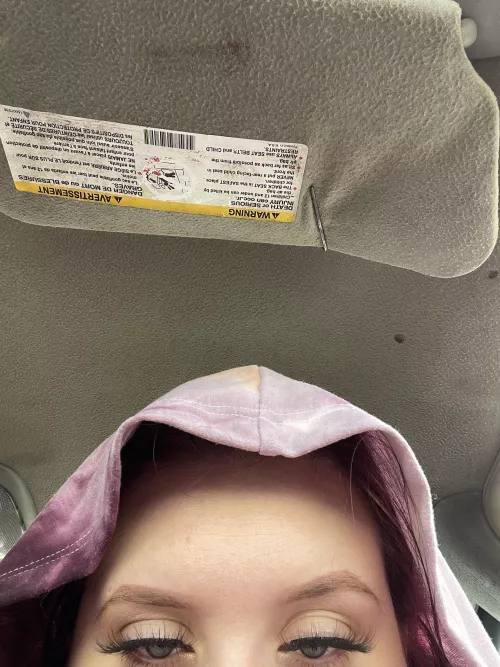 going to delete my onlyfans soon. no one is subscribed so there’s no point by feartheripper