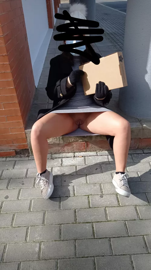 Going to the mall to have fun! 😜 Would you like to cum with me? 😏 by LilacEleven