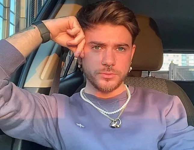 Golden hour ☀️ by RianD098