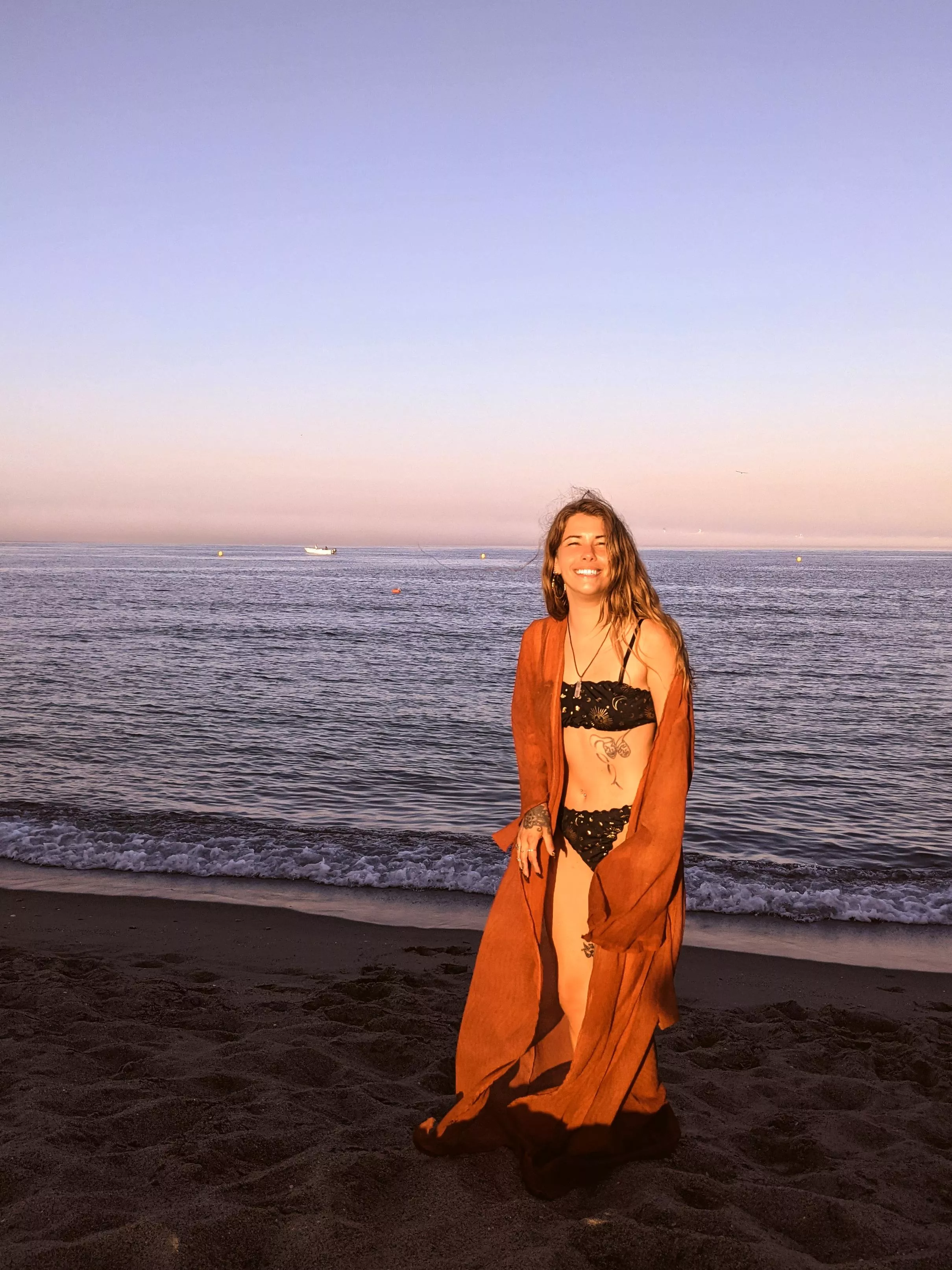 Golden hour 🙏☀️ posted by MagicForestNymph