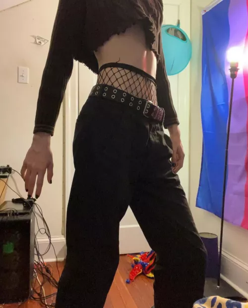 Gonna have a belly holding competition >:) ( also who is good at drawing lmk😩) by Ok-Acanthisitta-6449