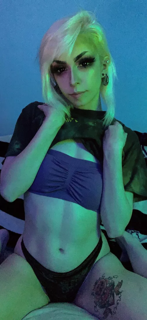 Good afternoon💜💚😘 by t1r3dsl0th