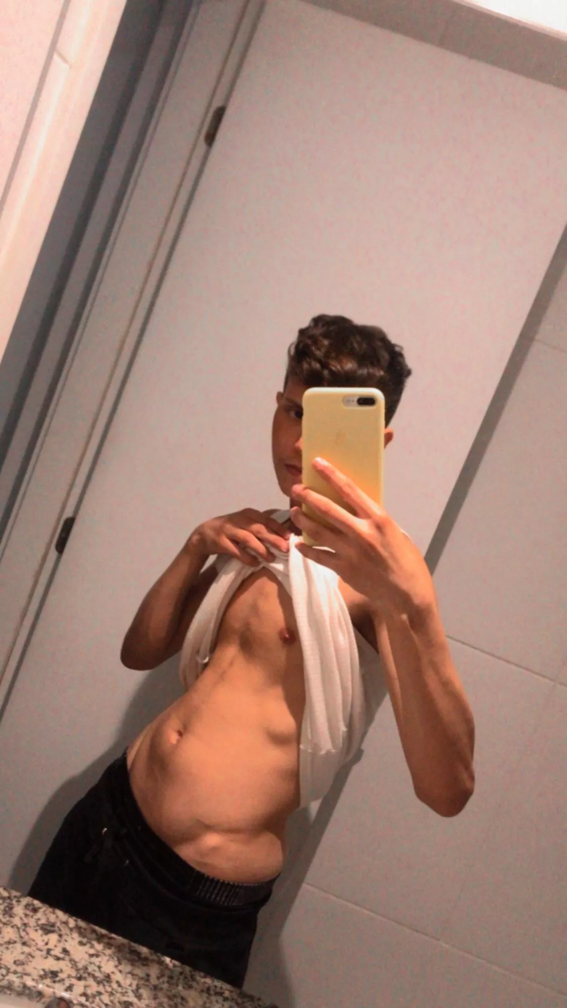 Good afternoon 🌞 posted by Fun-Nectarine8