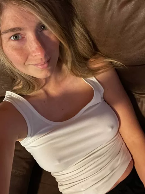 Good afternoon, beautiful redditors! by Sophie_May_Naughty