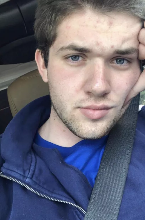 Good afternoon 🌞 by Fun_Consequence_1465